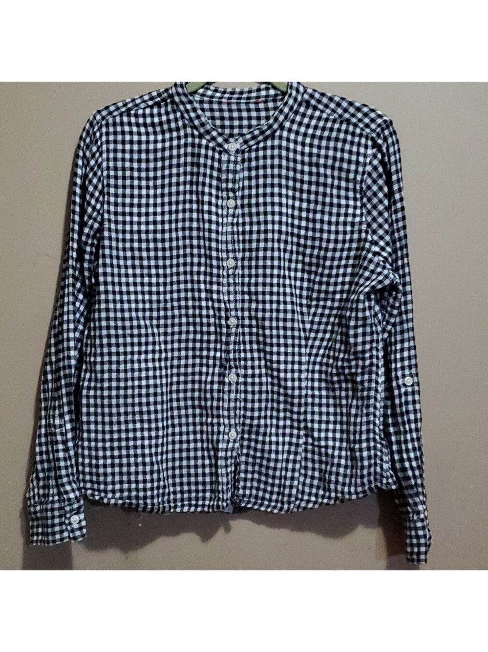 Checkered top size large